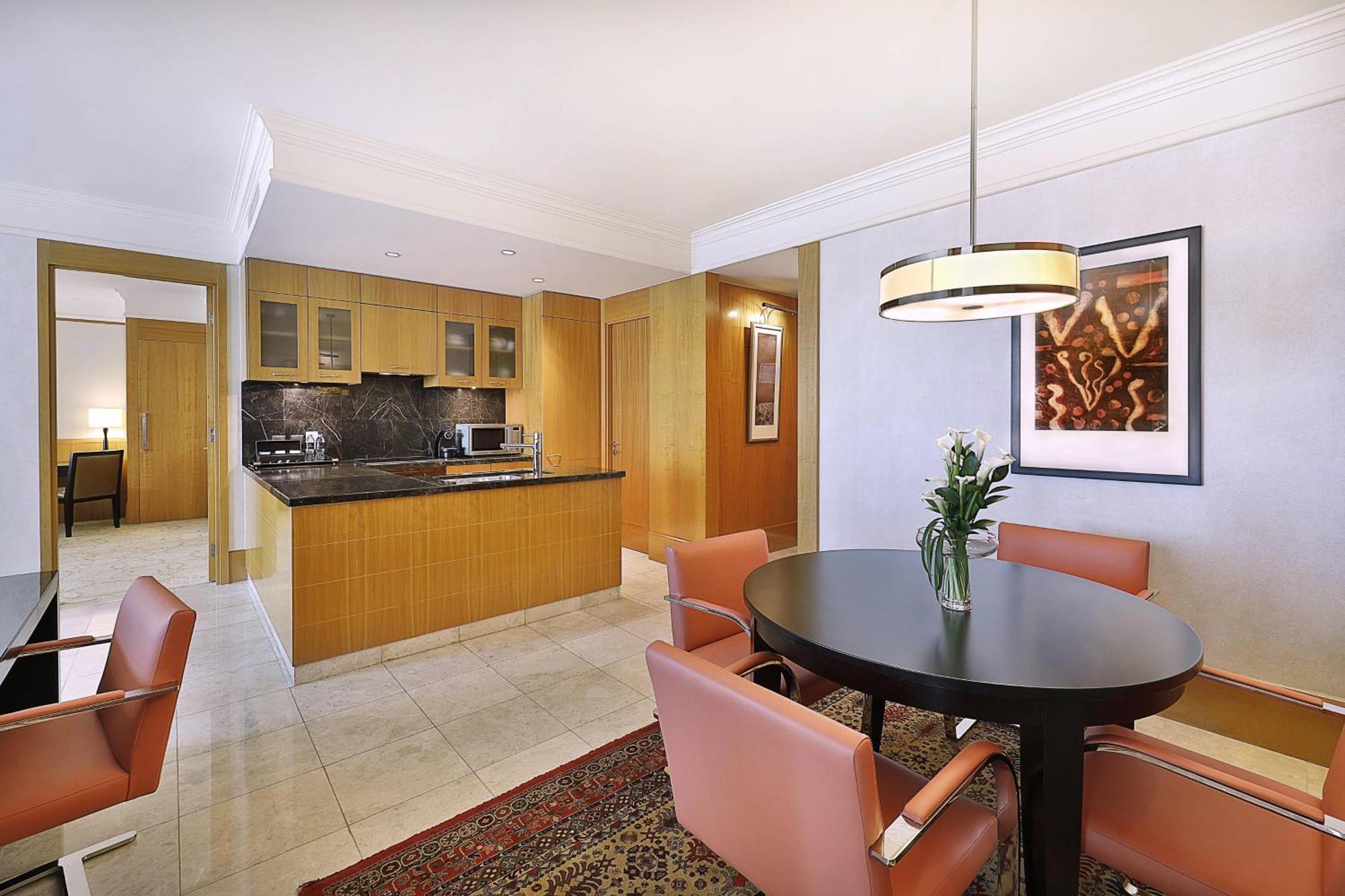 Deluxe Two-Bedroom Apartment